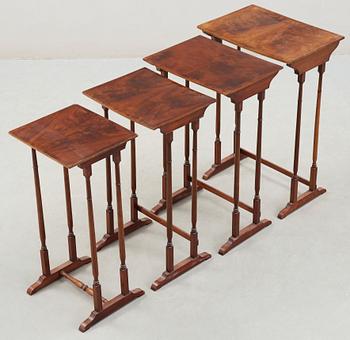 SATSBORD, 4 delar, engelsk stil, 1900-talets andra hälft.