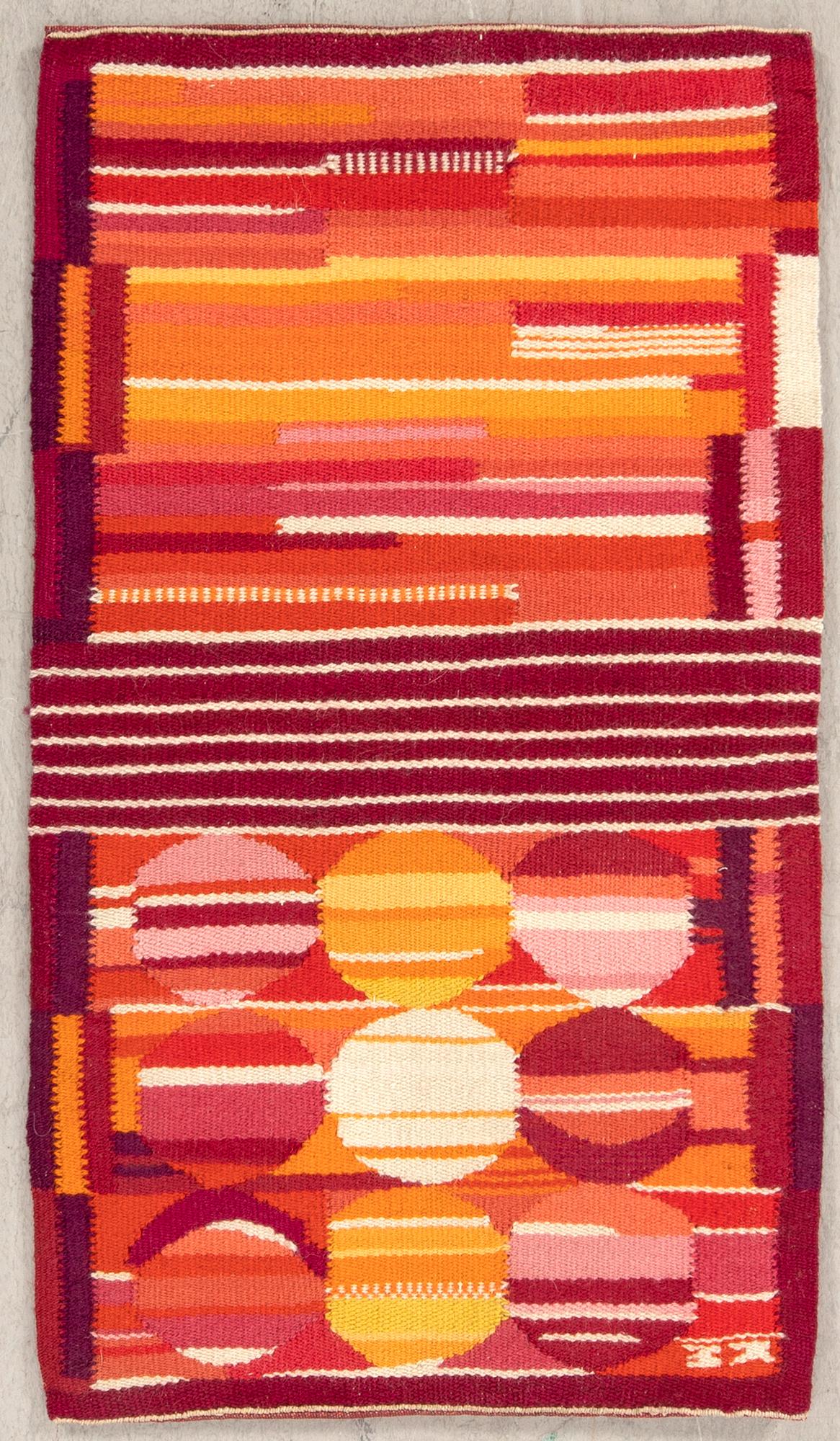 Kerstin Mauritzon,  vävnad gobelängteknik signerad, ca 28x49 cm.