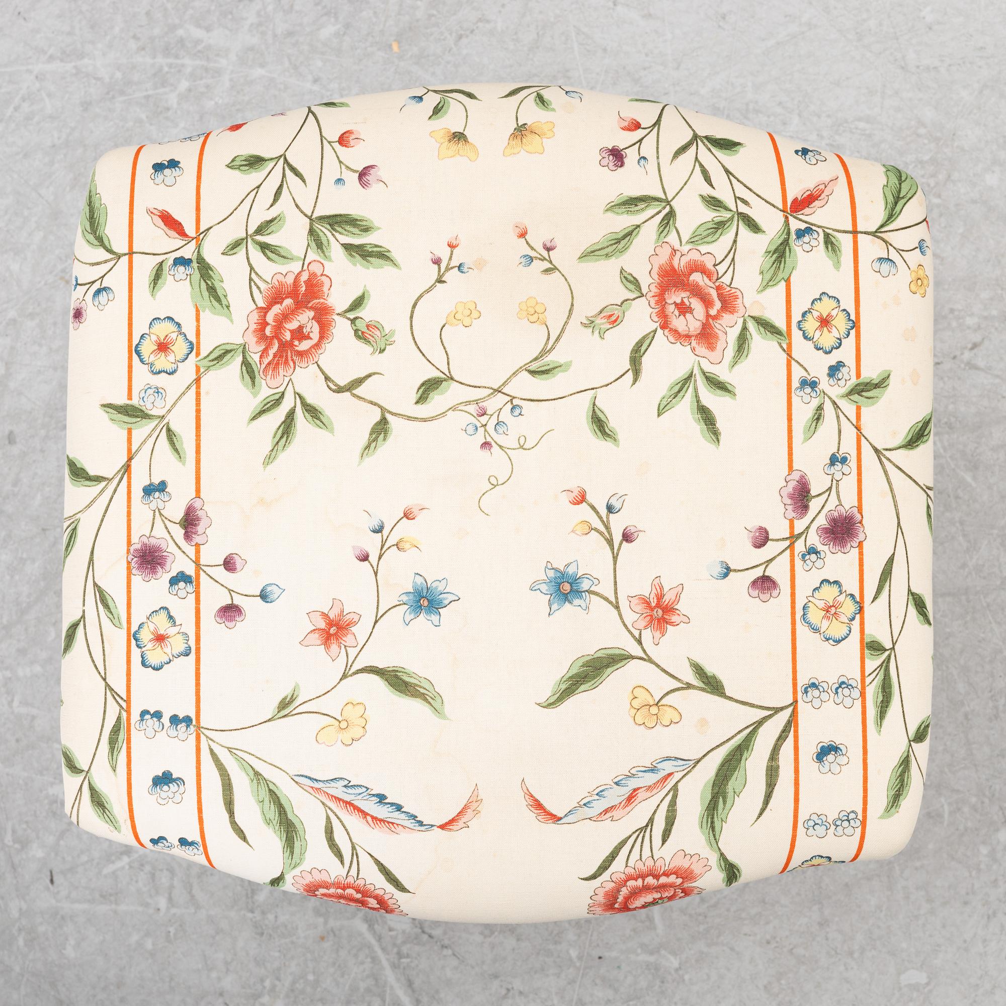 A Swedish late 18th century stools, Gustavian.