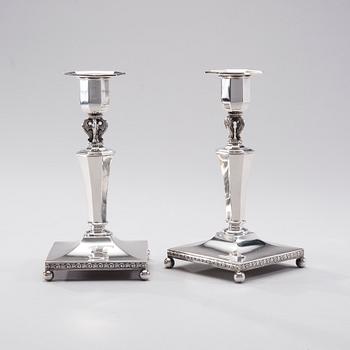 LJUSSTAKAR, ett par, silver, art déco, Finska Guldsmeds ab, Åbo 1951.