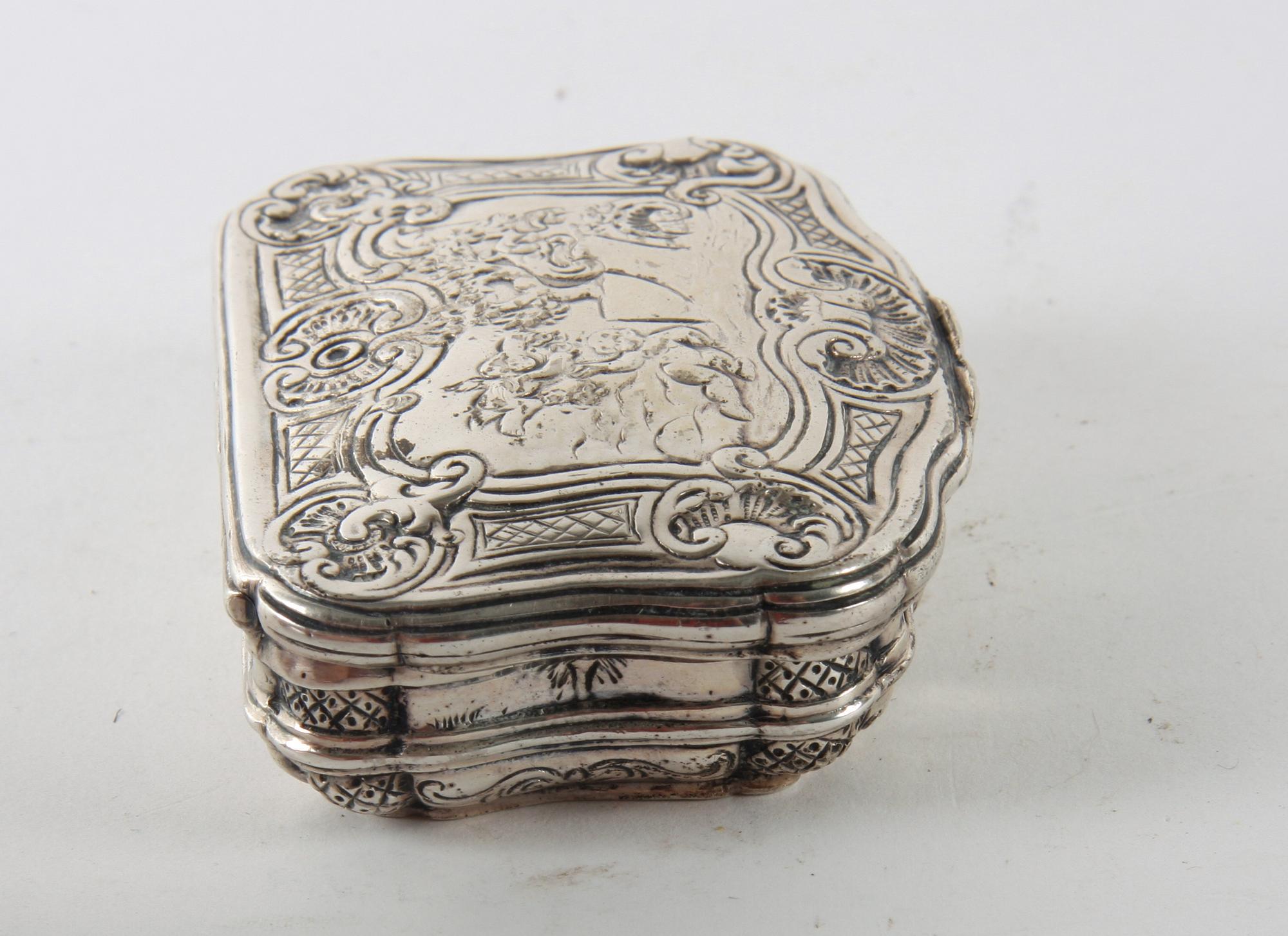 DOSA, silver, rokokostil, 1800-tal.