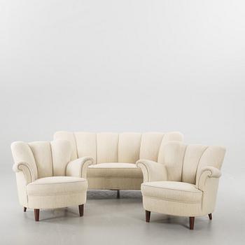 A 1950's three pice lounge suite.