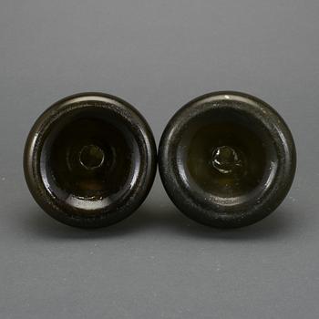 FLASKOR, 2 st, glas, 1700-tal.