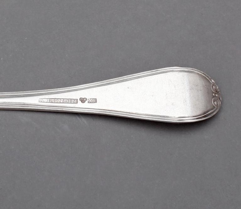 BESTICKSERVISDELAR, 37+1 st, silver, bland annat Adolf Zethelius, Stockholm, 1813. Vikt ca 1892g.