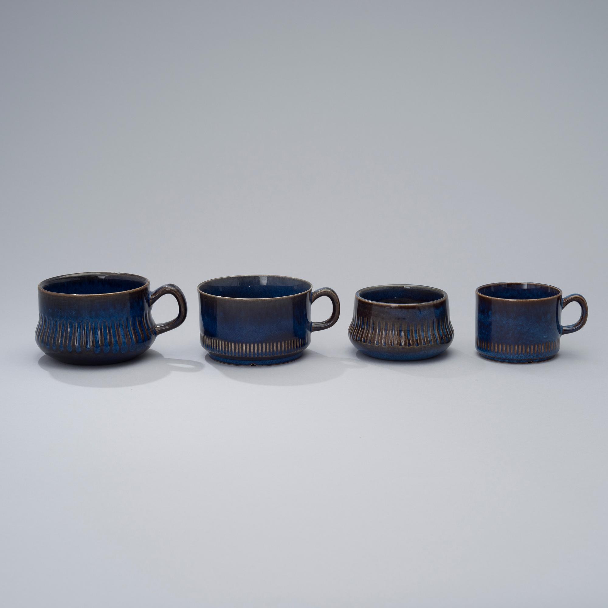 KAFFE- OCH TESERVIS, 26 delar, "Kosmos", formgiven 1966 av Berit Ternell för Upsala-Ekeby Gefle.