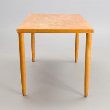 ILMARI TAPIOVAARA, PÖYTÄ, Domus. Keravan Puuteollisuus 1940-luvun loppu.