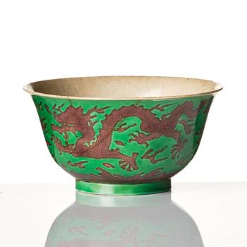 A five clawed dragon bowl, Qing dynasty with Kangxi six character mark.