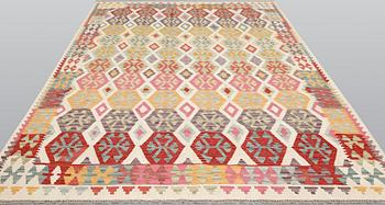 A Kilim carpet, ca 301 x 206 cm.