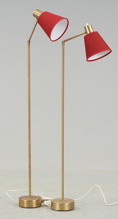 GOLVLAMPOR, två stycken, mässing, Hans Bergström, Ateljé Lyktan samt Philips, 1950-/1960-tal.