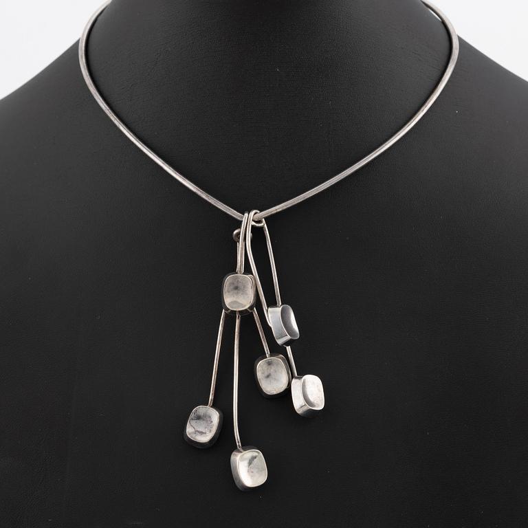 Bent Knudsen, neck ring with three pendants, sterling silver, Denmark.