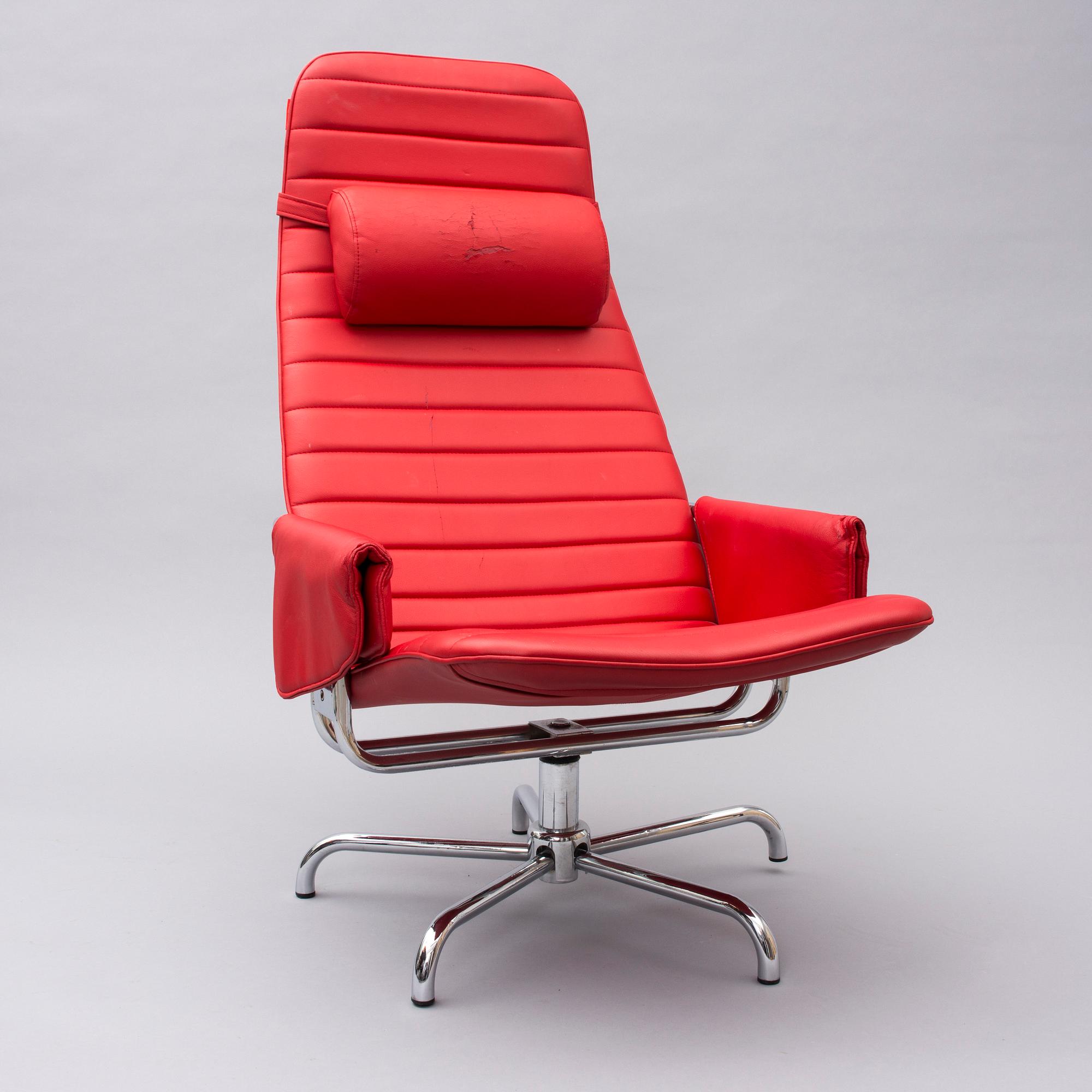 STOL, märkt Made in Denmark, 2000-tal.