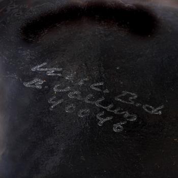 VAS, glas, Bertil Vallien,  Kosta, signerad.