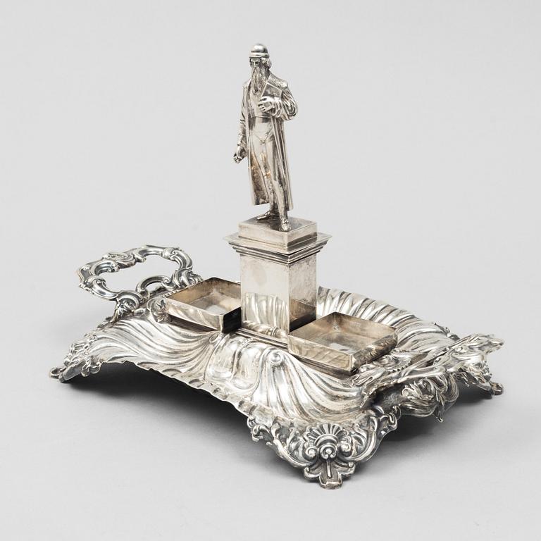 A silver inkstand, mark of Gustaf Möllenborg, Stockholm 1845-48.