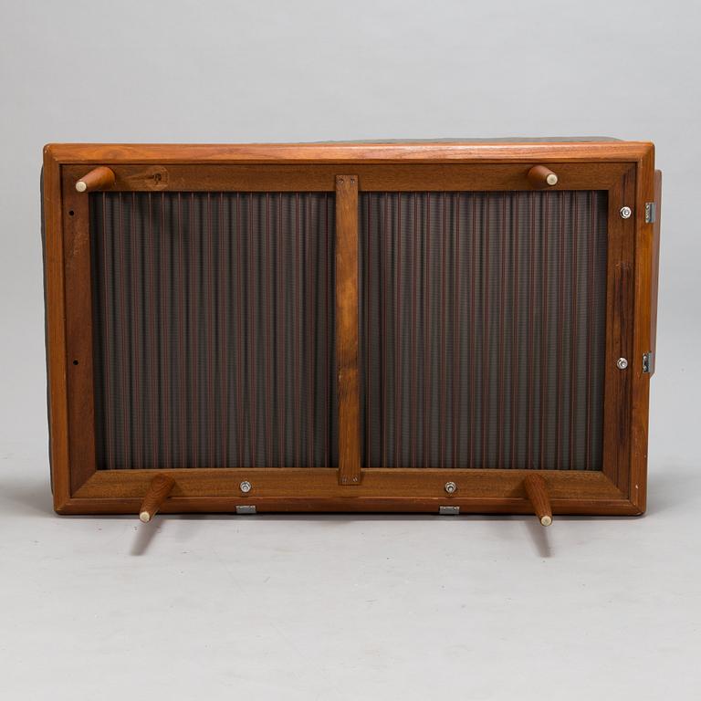 Peter Hvidt & Orla Mølgaard Nielsen, A three piece Danish 'Minerva' sofa suite with a table for France & Son, 1950s/1960.