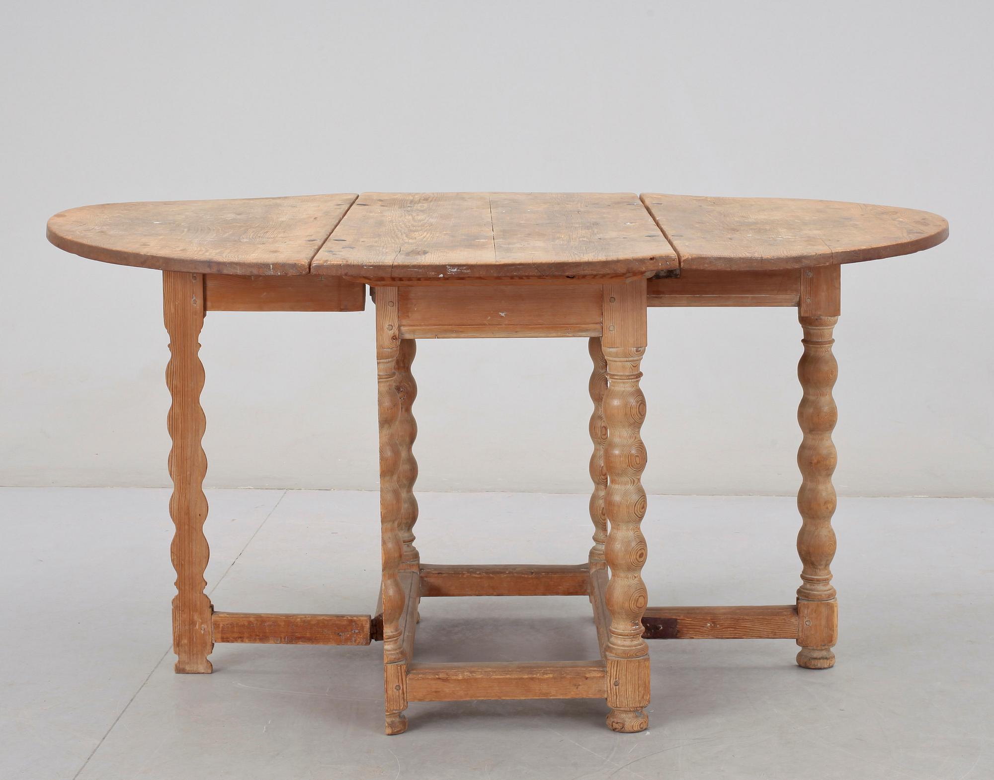 SLAGBORD, barockstil, med äldre delar, 1800-tal.