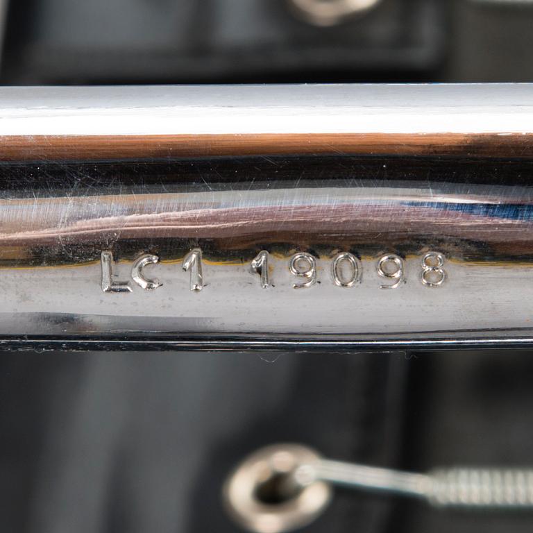 LE CORBUSIER, fåtöljer 4 st, modell LC 1, 1900-talets slut.