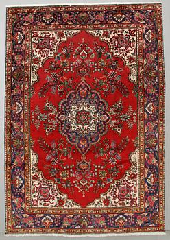 MATTA, Täbriz, ca 292 x 202 cm.