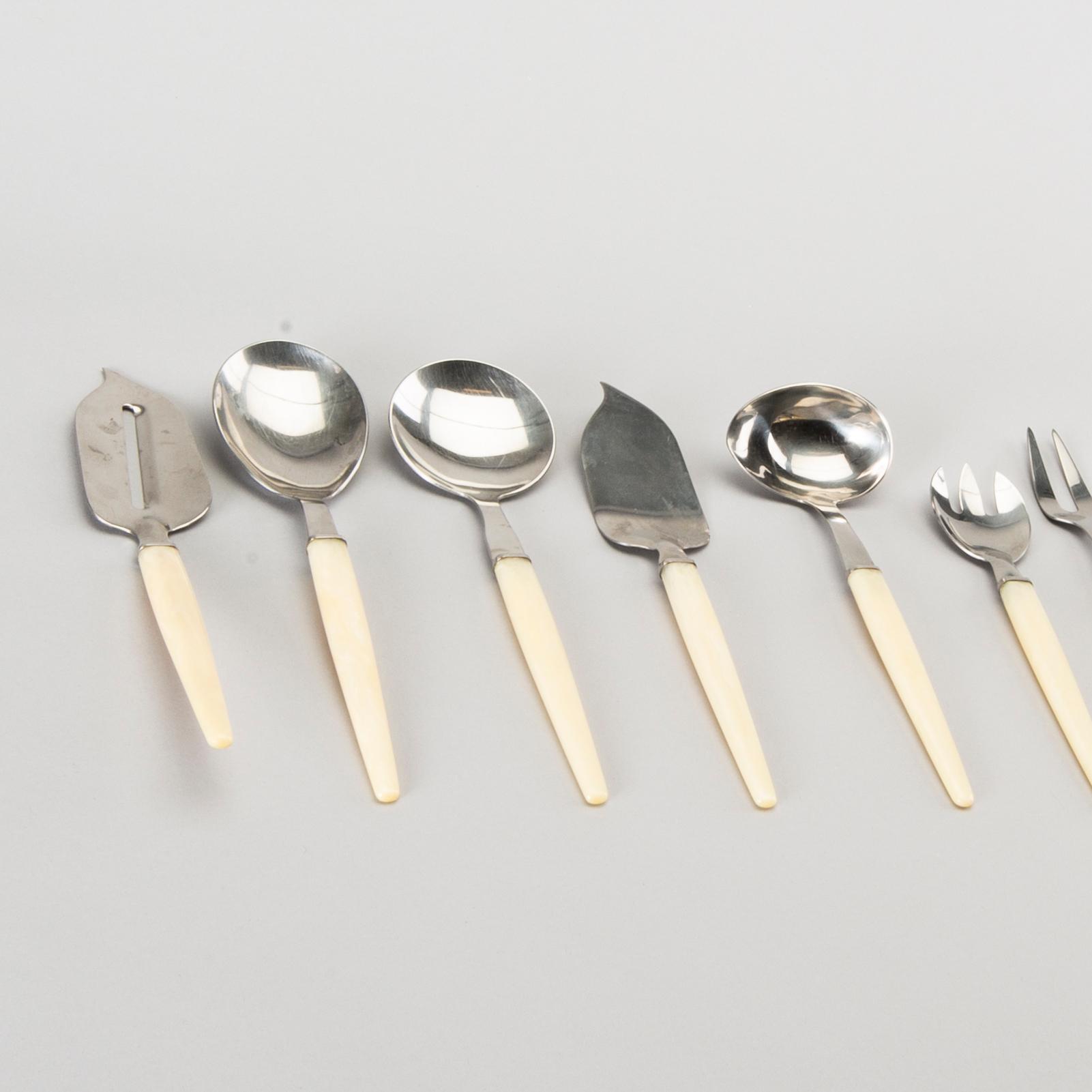 BESTICKSCHATULL med BESTICK ca 113 + 9 dlr, Stigbolaget Malmö 1960-tal.