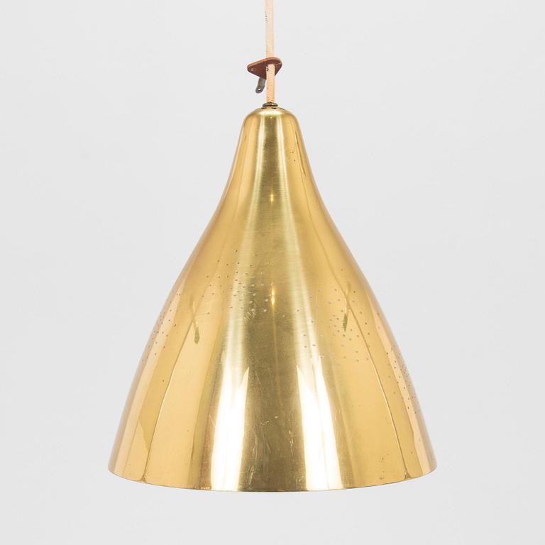 Lisa Johansson-Pape, taklampa, mässing, modell 1314, Stockmann Orno, 1900-talets mitt.