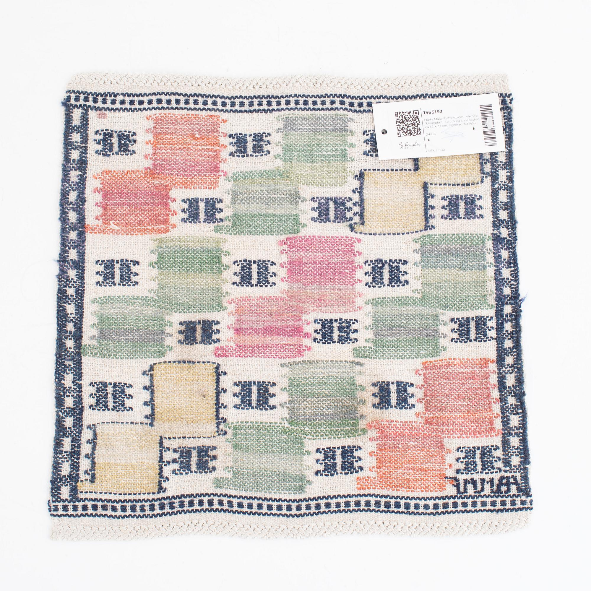 Märta Måås-Fjetterström,  vävnad, "Lövendal", inplock på linnebotten, ca 37 x 37 cm, signerad AB MMF.