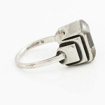 Wiwen Nilsson, ring, silver med fasettslipad bergkristall, Lund 1939.