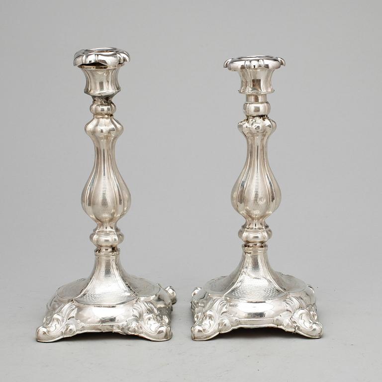 LJUSSTAKAR, ett par, silver, Möllenborg, Stockholm, 1871.