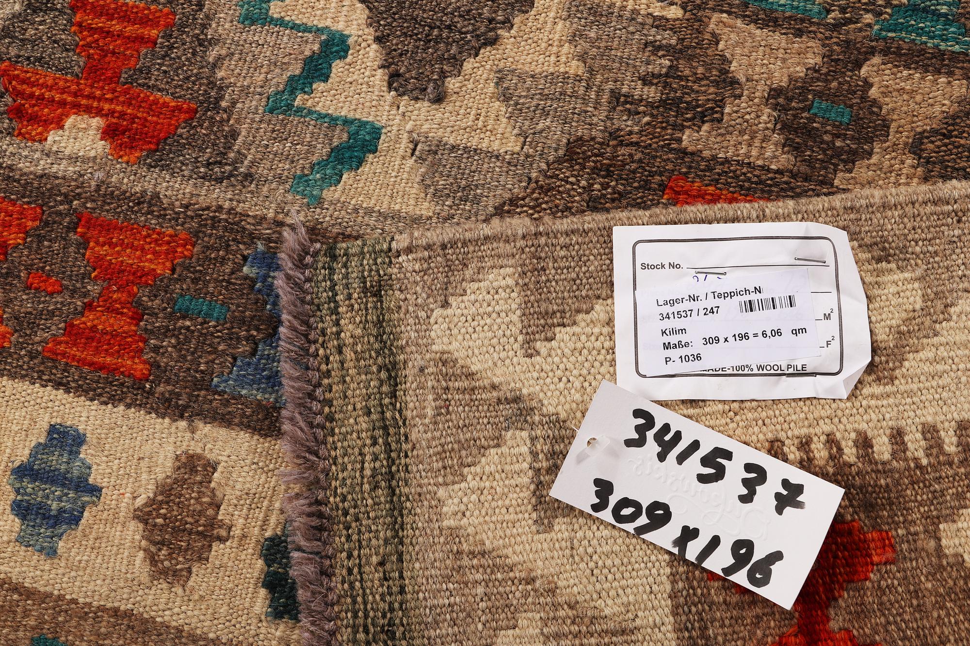 Matta, Kelim, ca 309 x 196 cm.