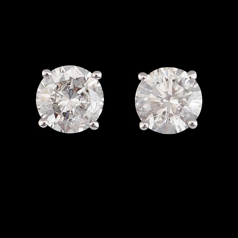 ÖRHÄNGEN, 1 par, 14K vitguld, briljantslipade diamanter tot ca 0.50 ct.