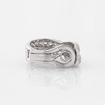 EARRINGS, A pair of brilliant cut diamond earrings 3.06 ct.