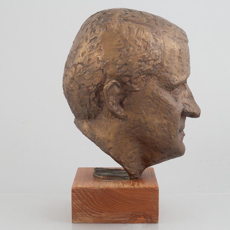 Arne Jones, Portrait.