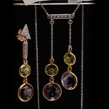 A PAIR OF EARRINGS AND A NECKLACE, amethysts, peridotes and brilliant cut diamonds c. 0.17 ct. Weight 9,5 g.