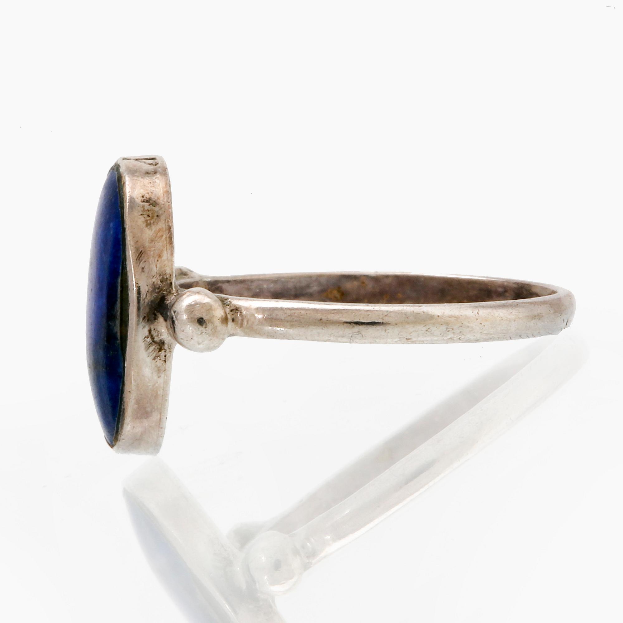 Lapis lazuli and sodalite jewellery, 1 ring and 2 necklaces, silver and White metal.