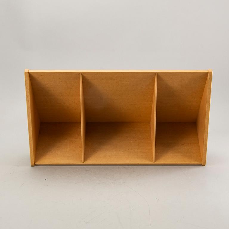 Bruno Mathsson,  a bookstand model nr T 709.