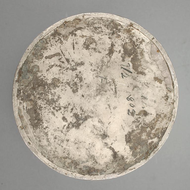 BEHÅLLARE MED LOCK, tenn, troligen Carl Gustaf Malmborg, Stockholm 1802.