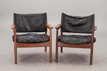 KARMSTOLAR, ett par, jakaranda, Gunnar Myrstrand för Källemo. 1960-tal. CITES-intyg medföljer.