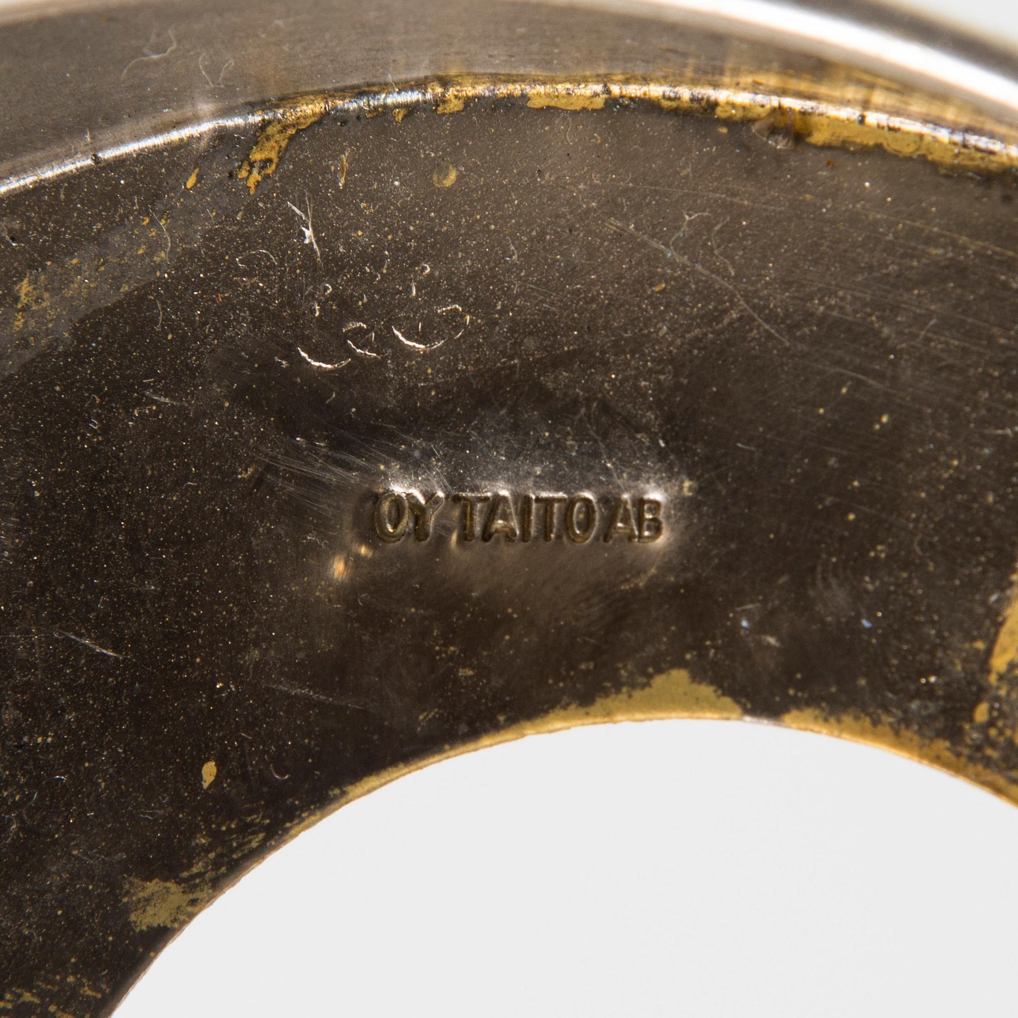 Paavo Tynell, kattovalaisin, malli 2034, Taito, 1900-luvun puoliväli.