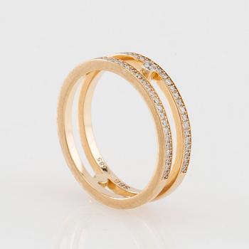 Sophie Bille Brahe, Ring 14K gold "Mars" set with round brilliant-cut diamonds.