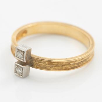 Lapponia, ring 18K gold set with brilliant-cut diamonds, Finland 1979.