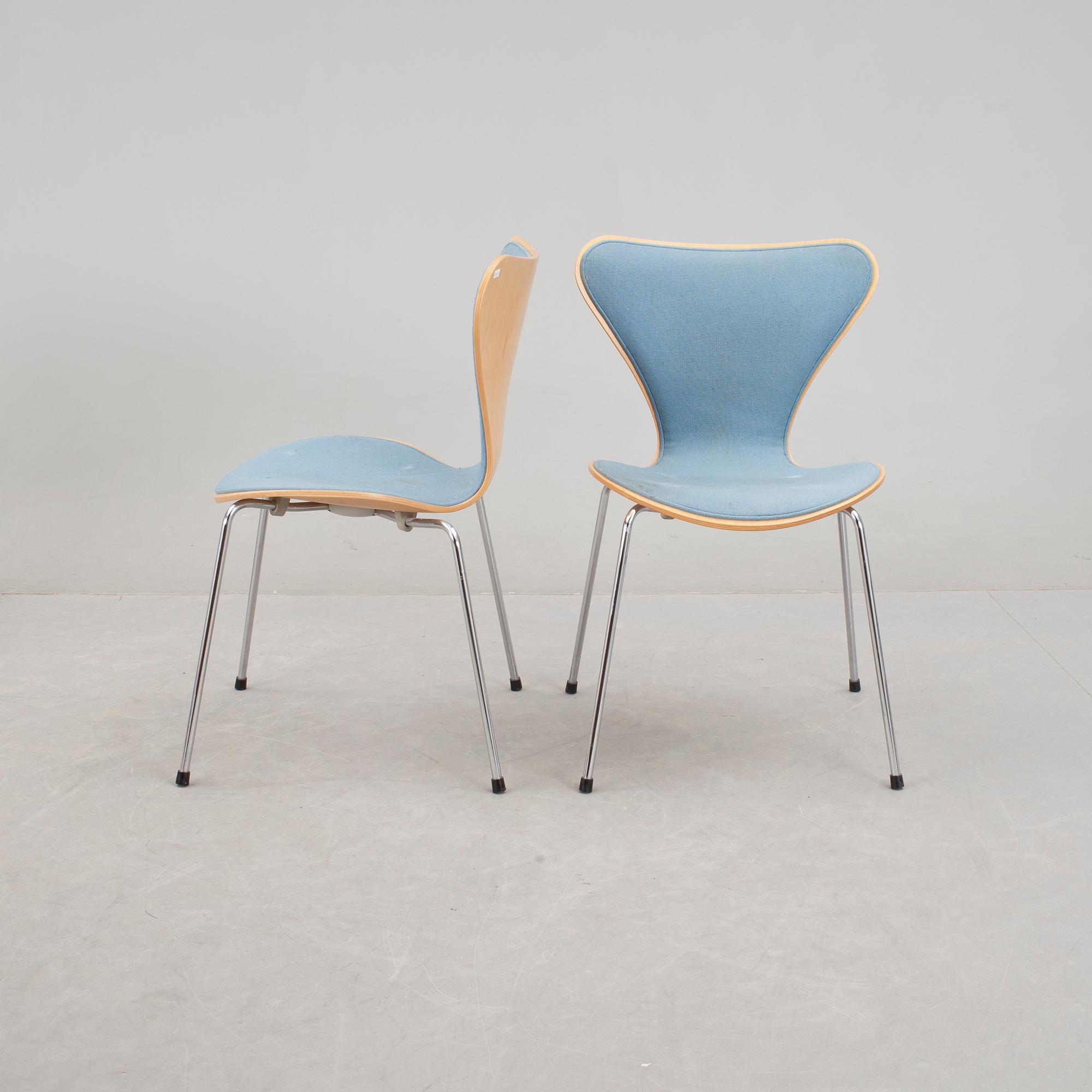 STOLAR, 4 st, "Sjuan", Arne Jacobsen för Fritz Hansen.