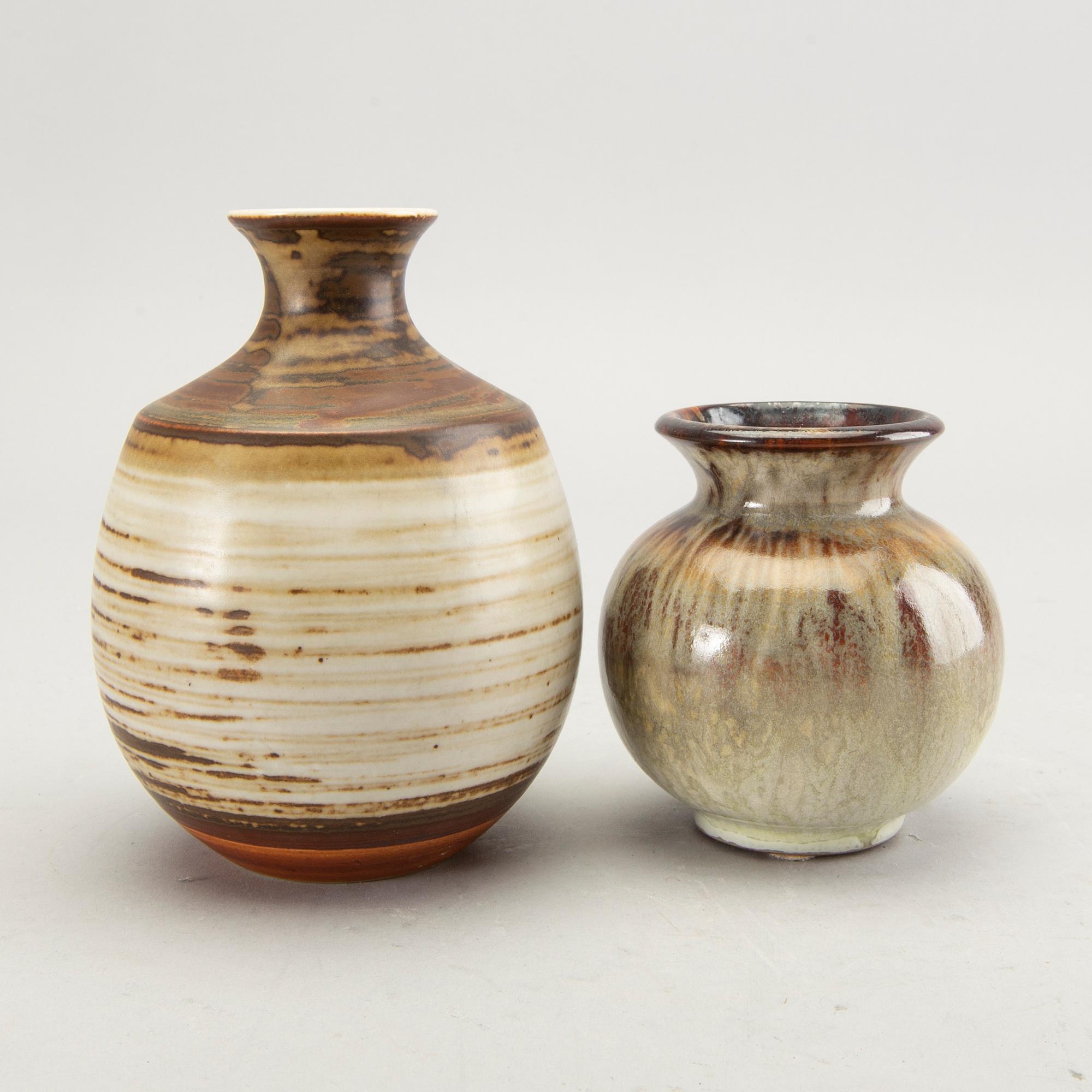 A set of six vases and a dish, by different makers, Höganäs and Vallåkra.