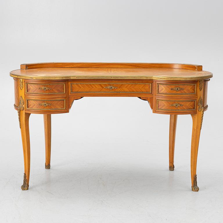 Skrivbord, Louis XVI-stil, tidigt 1900-tal.