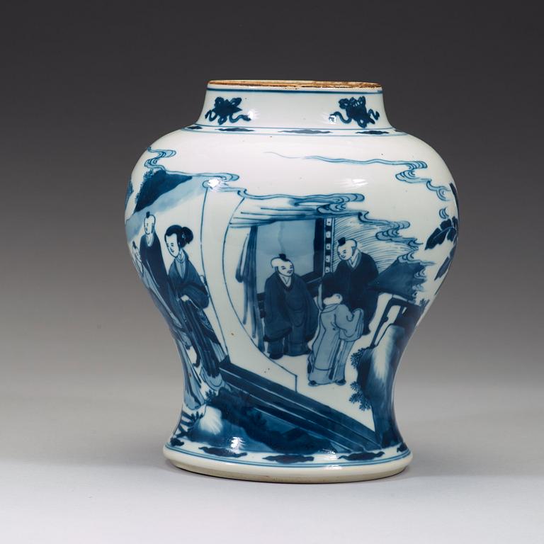 A blue and white jar, Qing dynasty, Kangxi (1662-1722).