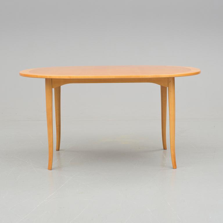 SOFFBORD, "Ovalen", Carl Malmsten, Carl Löfving & Söner, Tibro, 1900-talets sista kvartal.