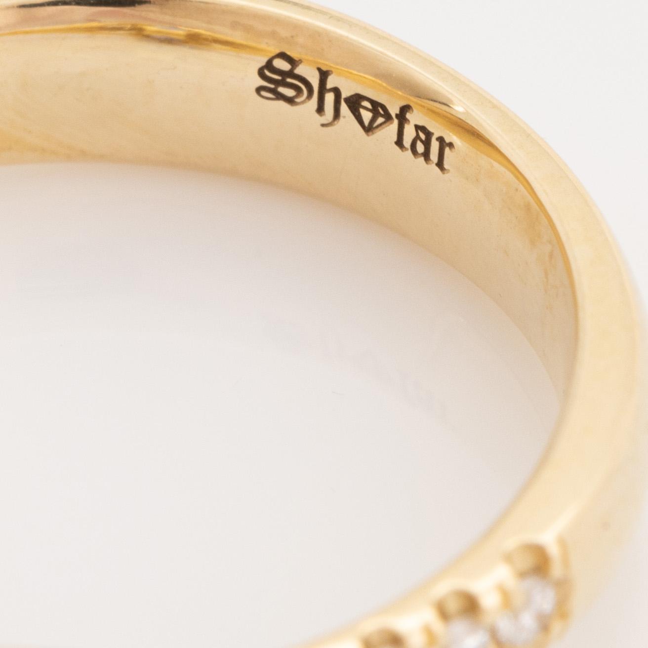 Sapphire and brilliant cut diamond ring.