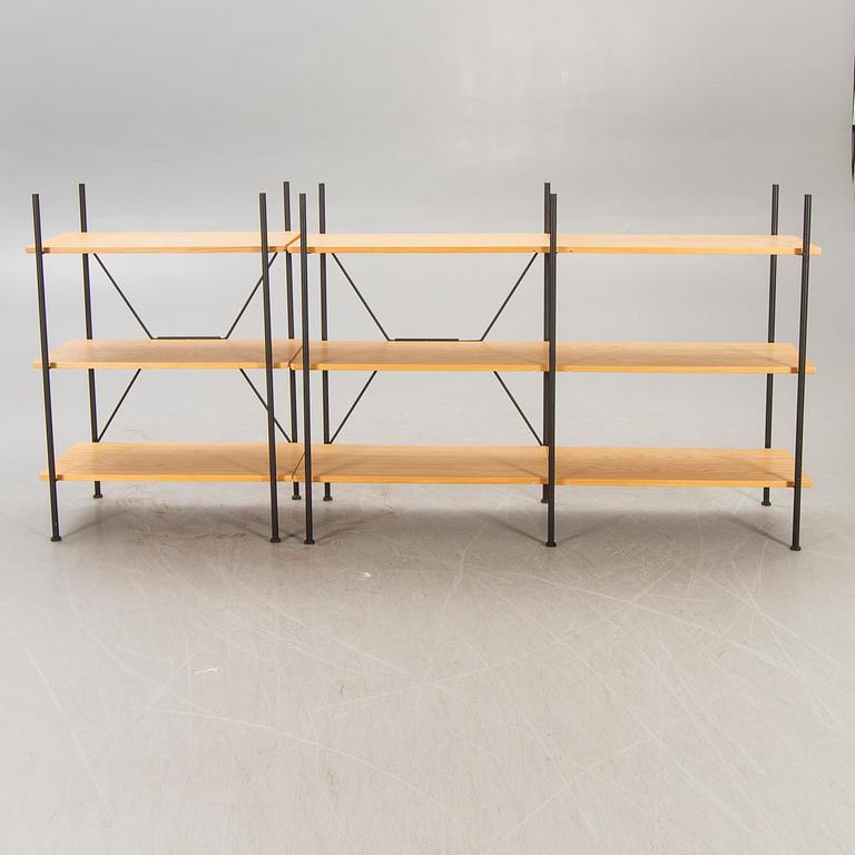 Novel Cabinet Makers Denmark, 5 gables and 9 shelves, contemporary.