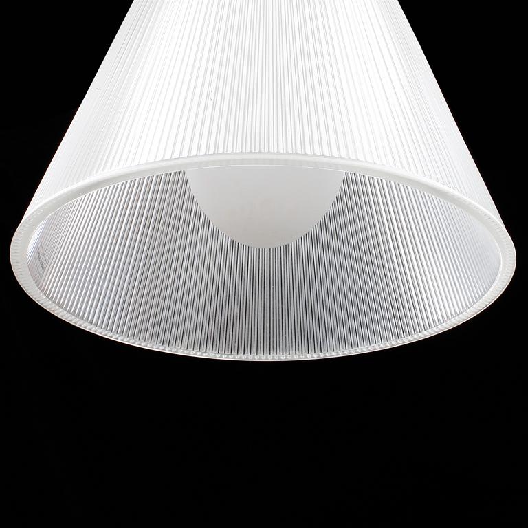TAKLAMPA, "Romeo Moon S1", Philippe Starck, Flos, Italien. Formgiven 1996. Höjd  22,5.