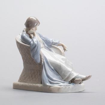FIGURIN, porslin, Royal Copenhagen. 1900-talets början.