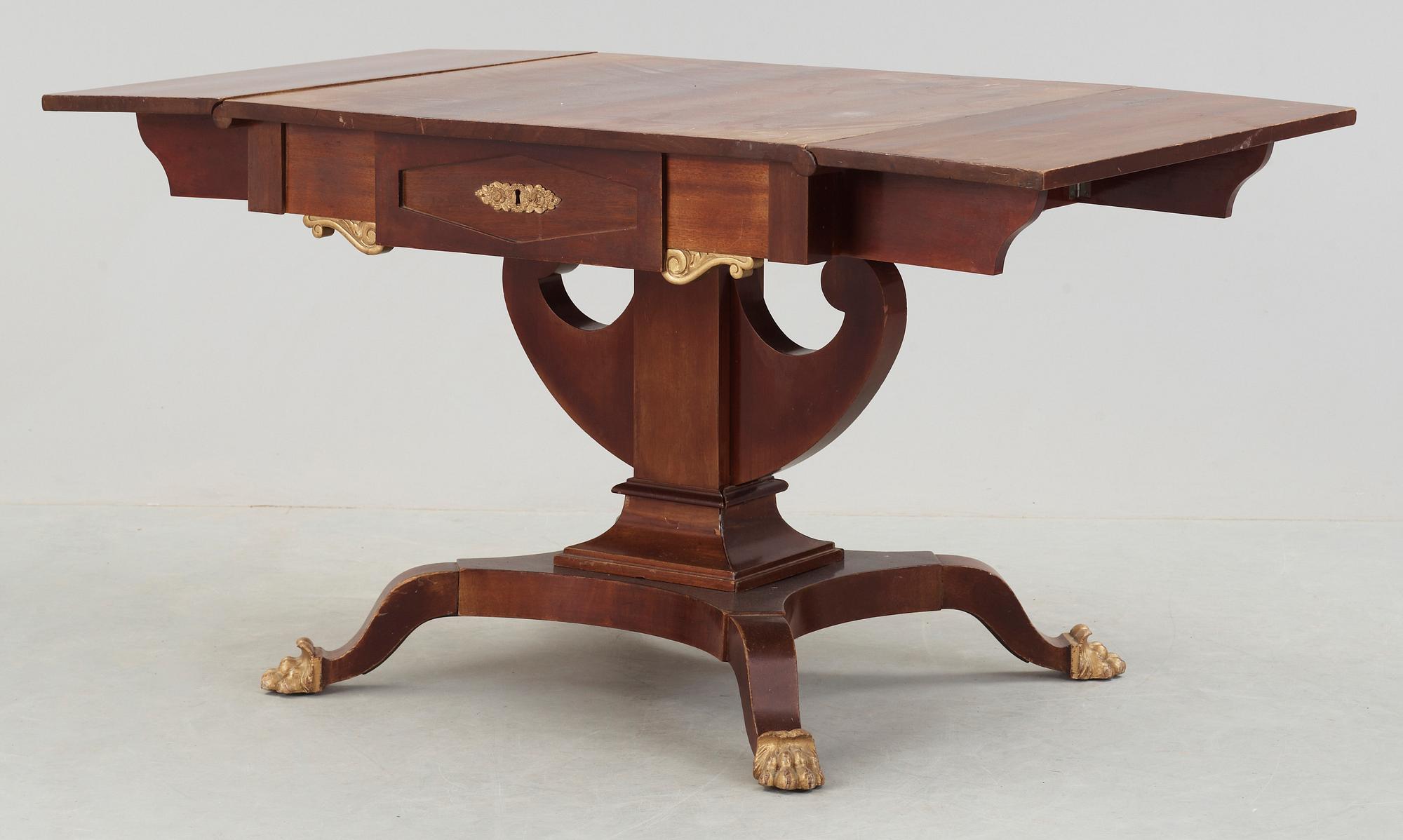 KLAFFBORD, empire stil, 1900-talets början.