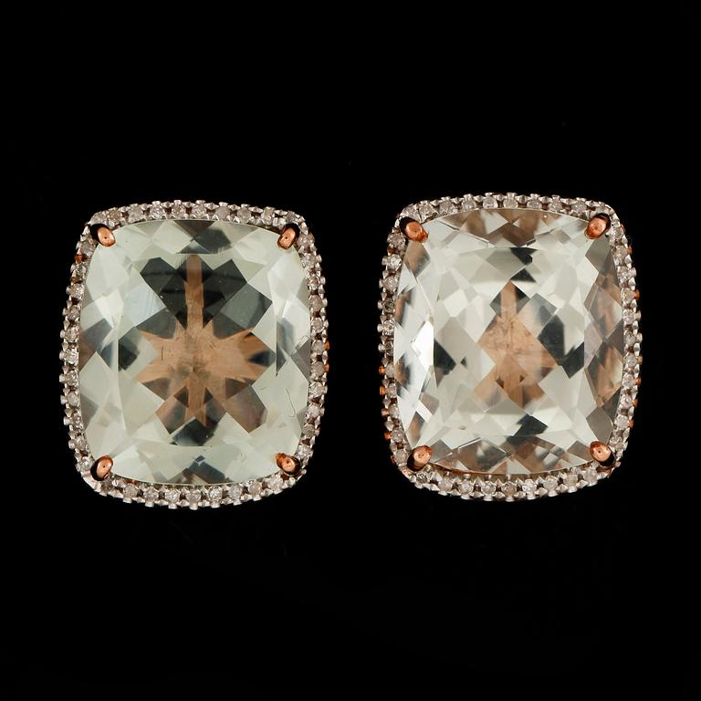 ÖRHÄNGEN, ett par, 14K roséguld, gröna ametister ca 20 ct, briljantslipade diamanter ca 0,33 ct. Tot vikt ca 7,2g.