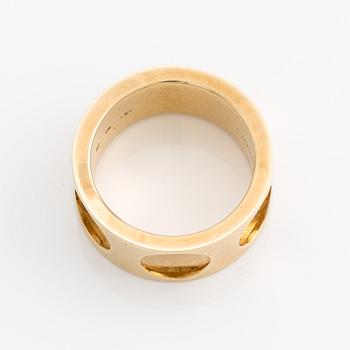 Louis Vuitton, an 18K gold 'Empreinte' ring with diamonds.